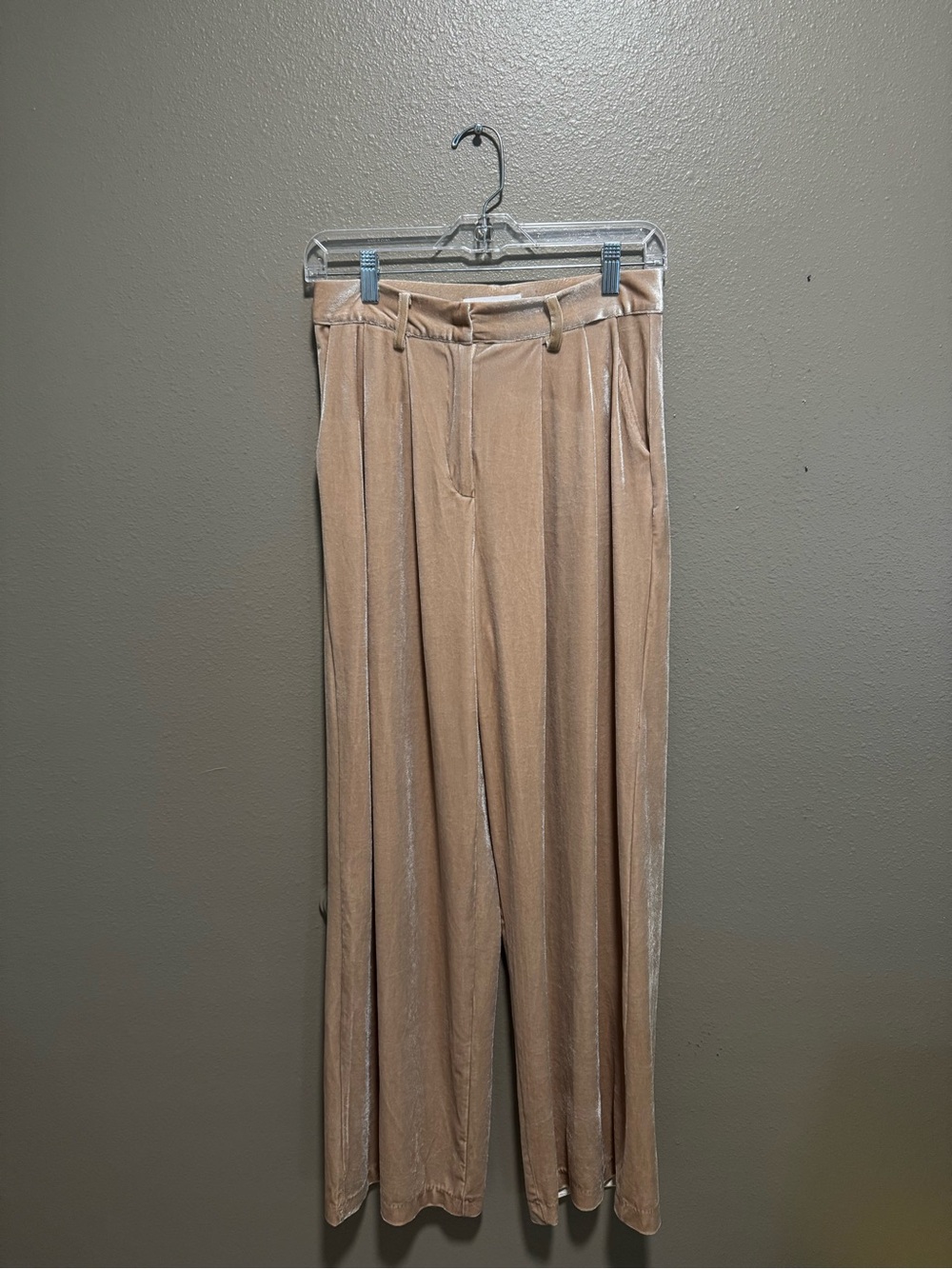Wide Leg Velvet Trousers in Taupe